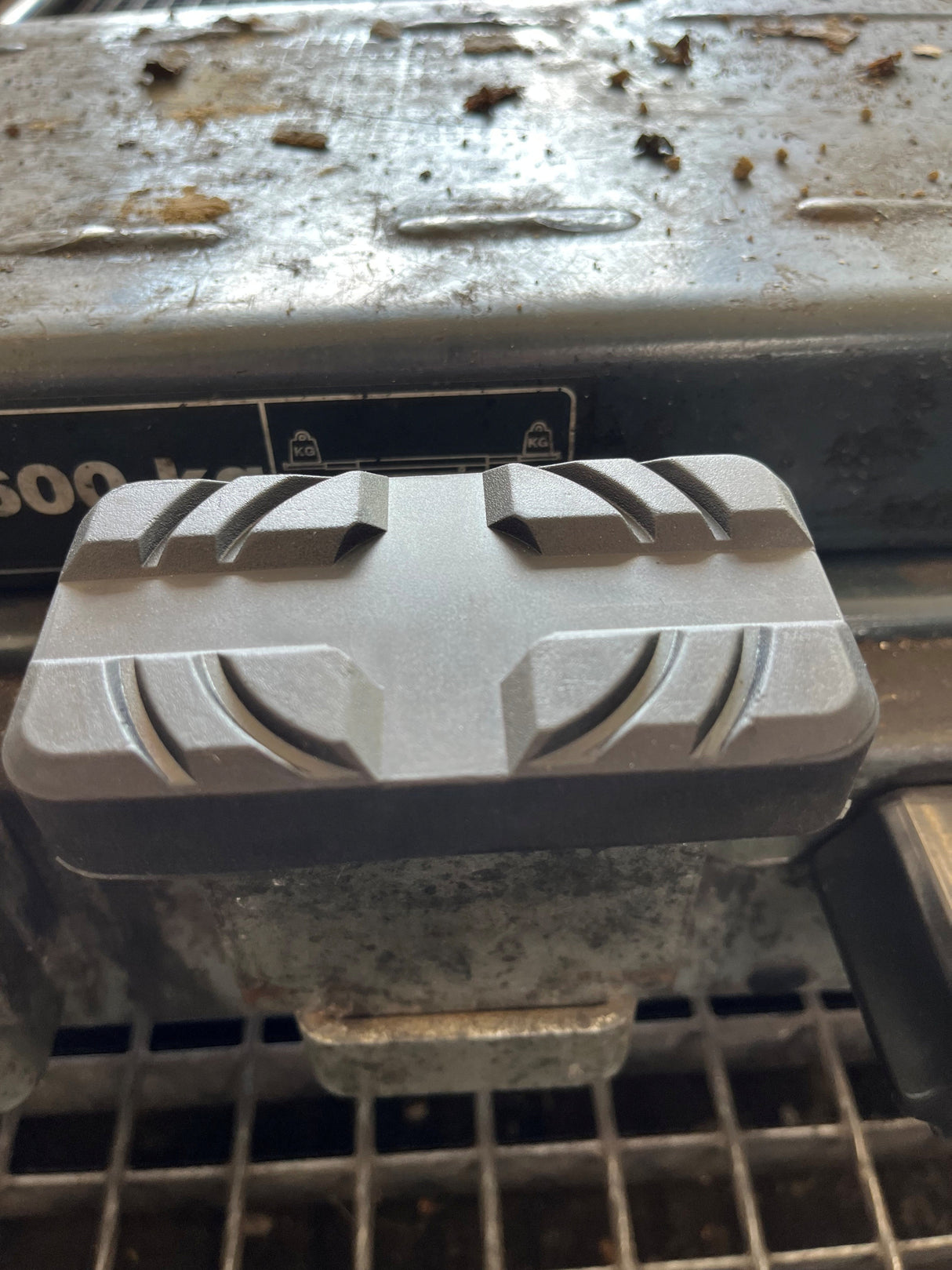 Tampone in Gomma per Ponti Sollevatori a Forbice AC HYDRAULIC, AUTOP‑STENHOJ, MAHA, CONSUL, ROTARY – Diametro 112 x 61 x 17 mm